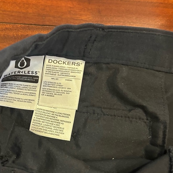 Dockers Dark Blue Dress Pants Waterless Classic Fit Men’s - Picture 6 of 9